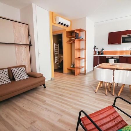 Les Halles Positives, Draps Compris Sarlat-la-Canéda Eksteriør bilde